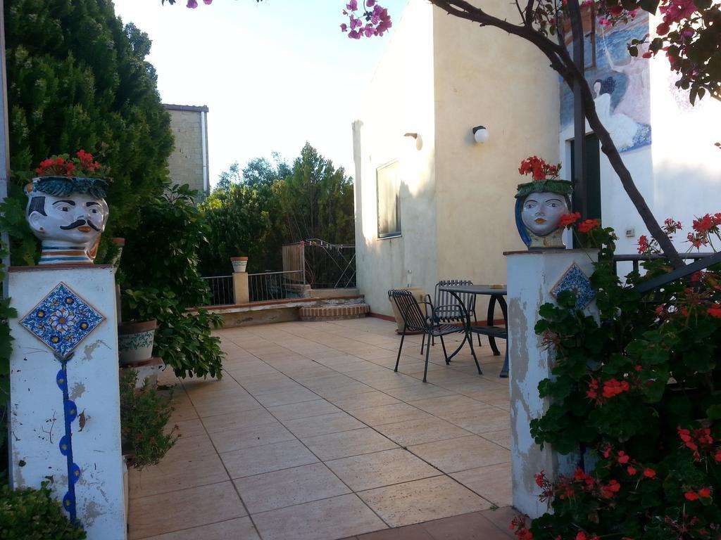 B&B La Casa Dell'Artista Assoro Esterno foto